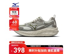 Mizuno美津浓复古跑鞋240元