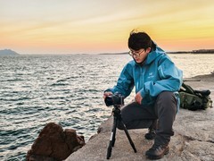 捕捉海浪的力量与轨迹，佳能 EOS R5 Mark II 海岸风光摄影体验