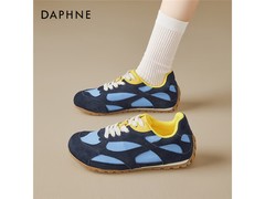 达芙妮阿甘鞋76.1元抢