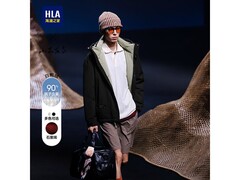 海澜之家石墨烯羽绒服244元