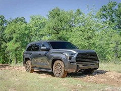 2027款丰田红杉发布：智能座舱升级+首发Trailhunter越野版
