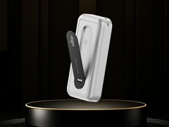 aigo 磁吸智能移动固态硬盘 AP20荣获黑金奖