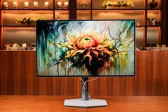 爱攻AGON 昊天Max 4K双模OLED电竞显示器AGP327UZD 获2026年ChinaJoy黑金奖