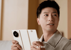 手写笔、大屏交互与AI全面进化，华为Mate XTs 非凡大师由有面到全面