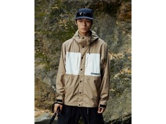 太平鸟轻户外撞色冲锋衣五折