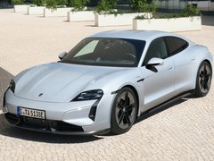 江浙沪老板转向，保时捷销售遇冷