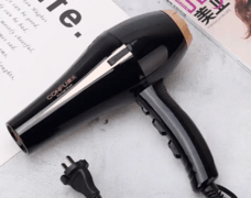 康夫沙龙基因：从初心启程到行业标杆，以专业内核赋能美业发展