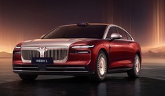 30万插混轿车盘点：5款2026热门车型，谁才是实力优选？