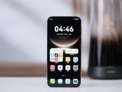 手机厂商集体拒涨存储芯片价格并减产保价