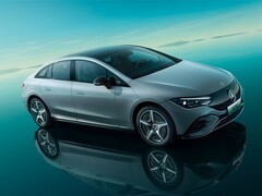 电动车保养报价高达3600元引质疑：天窗检查千元、电机滤芯770元遭追问