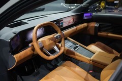 2026北京车展带火了这5款双电SUV！全家出游、极速超车，选它们准没错。