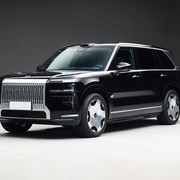 50万内插混5座SUV横评：沃尔沃XC70、坦克700新能源、极氪9X与捷途纵横G700四强对决