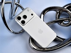 iPhone 17/17 Pro评测 牙膏挤爆掩盖不了创新乏力