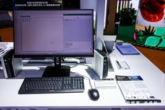 极摩客携EVO-X2联合AMD参加上海进博会，推动人工智能在实体经济中的落地