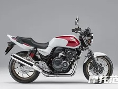 本田CB400SF停产三年后携80匹马力与电子离合强势回归