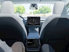 特斯拉Robotaxi事故率高达人类9倍，安全隐忧与透明度缺失引监管关注