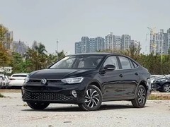 2026款大众朗逸新锐版上市：7.999万起，配AEB/8英寸液晶仪表/1.5L+6AT