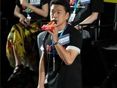 王耀庆首映礼真挚拜托观众引爆热议，年会不能停2未映先热