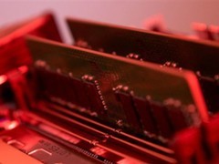 AI驱动存储需求持续攀升，2027年DRAM供不应求、NAND价格承压