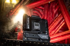 七彩虹战斧B850超级黑刃与白色MEOW B850发布 升级外观与WIFI7