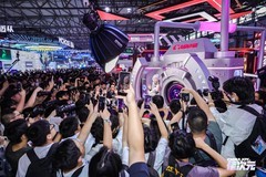 人潮涌动快门不停 ChinaJoy佳能展台盛况直击