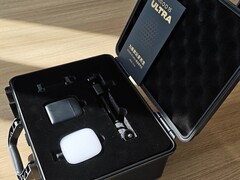 iQOO 15 Ultra邀请函暗藏玄机，性能旗舰2月4日登场