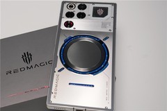 鲁大师10月新机性能/流畅/AI榜：骁龙8 Elite Gen5与天玑9500新机大混战