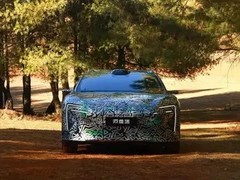 阿维塔06旅行版谍照曝光：纯电/增程双动力，搭载华为ADS 4与鸿蒙座舱