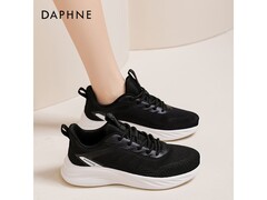 达芙妮女厚底黑休闲鞋79.9元