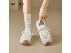 达芙妮女款芭蕾德训鞋直降低至77.91元