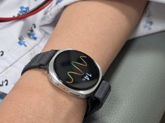 三星Galaxy Watch成功预测血管迷走性昏厥，AI算法提前5分钟预警