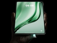 华为MatePad Mini支持插卡通话，灵犀通信提升信号体验