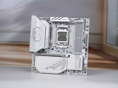 微星发布首款全白M-ATX主板：B850M EDGE TI MAX WIFI刀锋钛