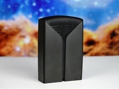 FireCuda X Vault 20TB单线直连硬盘：告别电源线，重塑游戏桌面新体验