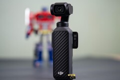 致态PRO存储卡×大疆Osmo Pocket 4：从拍到剪全流程出色体验