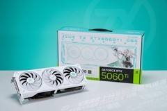 华硕RTX50系显卡带你高帧畅玩类魂“搜打撤”新游《雾影猎人》