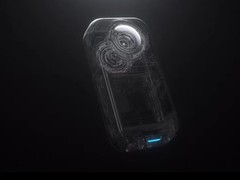影石X6全景相机发布：双1英寸传感器+AI三芯重构全景影像体验