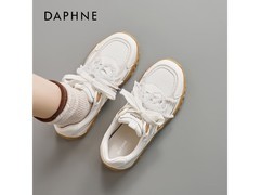 达芙妮厚底德训鞋79.99元