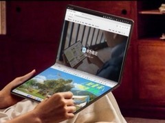 华为发布首款鸿蒙折叠屏PC MateBook Fold，18英寸OLED+麒麟X90 Plus