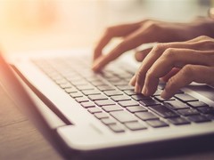 2026年春节九天长假安排出炉：2月15日起高速免费，初二迎出行高峰