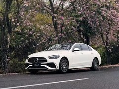奔驰C 260L运动轿车经典版上市，售价29.99万元