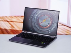 机械革命耀世16 Ultra发布：搭载酷睿Ultra 7与长江存储PC450