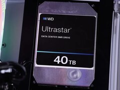 西部数据公布硬盘技术路线图：2027年推HAMR硬盘，2029年量产100TB单盘