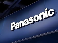 松下宣布裁员扩至1.2万人并重启AI项目Umi，业绩承压下滑