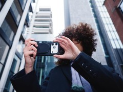 徕卡相机公司推出徕卡LUX iPhone 17 Pro/Pro Max专用手机壳