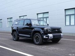 二一二全新硬派越野SUV X03申报曝光：中大型非承载式柴油动力
