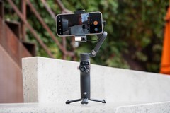DJI Osmo Mobile 8评测：全场景精准跟拍手机稳定器