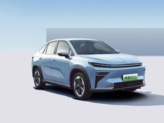 增程 SUV 市场新卷王？吉利博越 REV：好看、好开、好长续航的品质之选