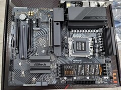 Linux内核首次引入AI生成的AMD芯片组温度驱动prom21-xhci