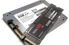 DIY从入门到放弃：2025年买机械硬盘有三大理由